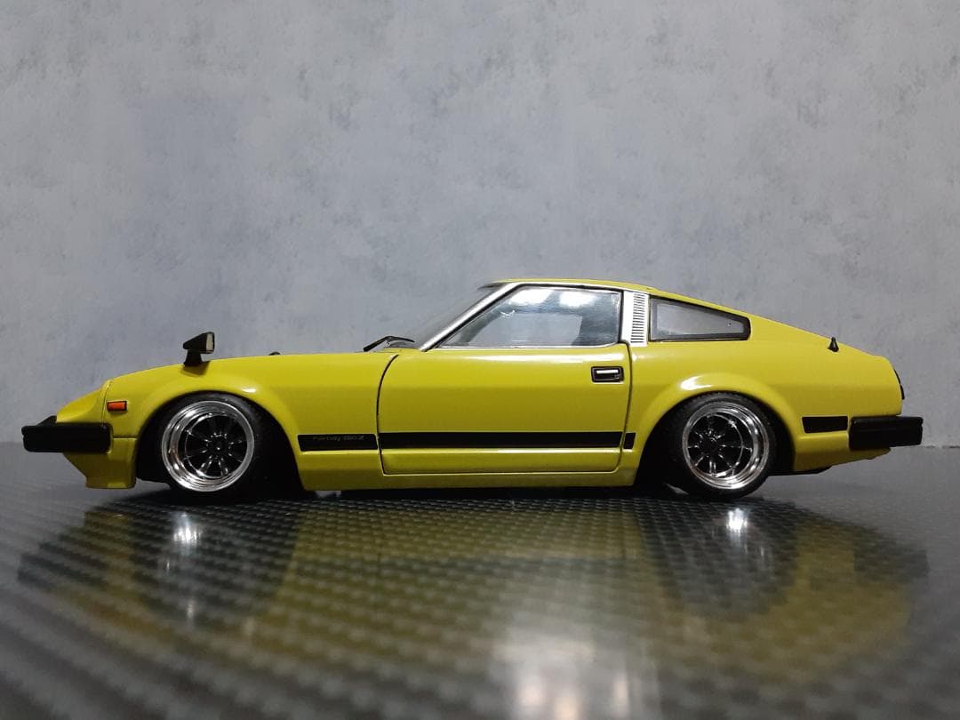 Hachette 1/24 フェアレディ280Z-L 黄 カスタム改 ローダウン