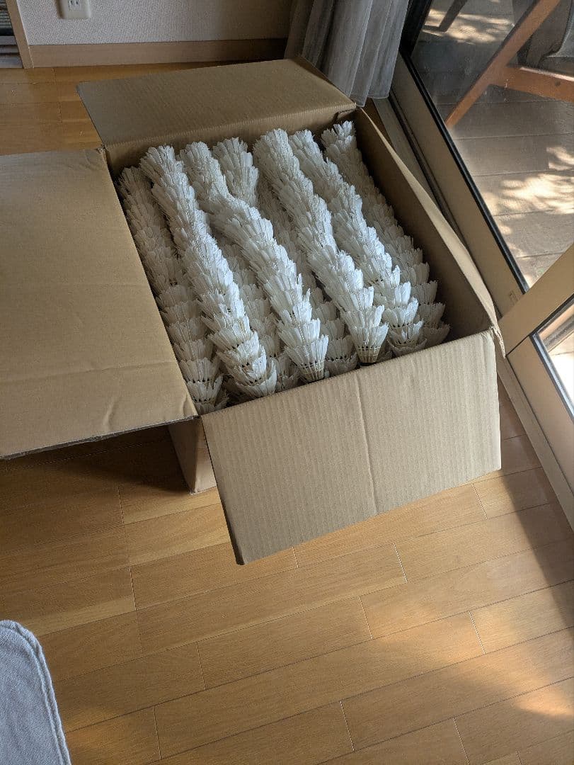 バドミントンの羽根845個！シャトル中古　野球の練習などに