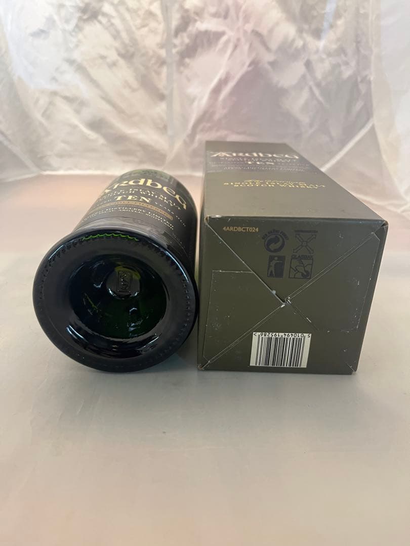 Ardbeg TEN 700ml 46% （国内の方用）