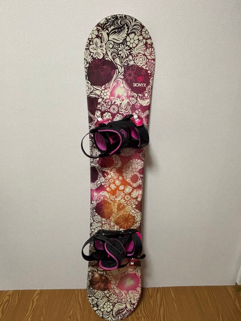 スノーボードセット　スノボー板・ビンディング ・ブーツ・ボードケースの4点セット