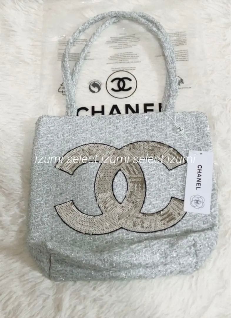 新品非売品　CHANELノベルティ　ビューティーノベルティバッグ　スパンコール