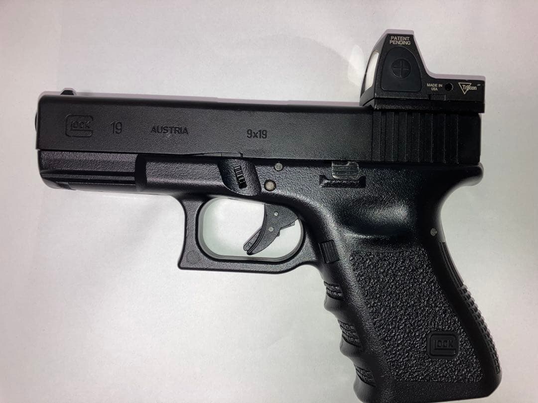 東京マルイ製　グロック19 ガスブローバック