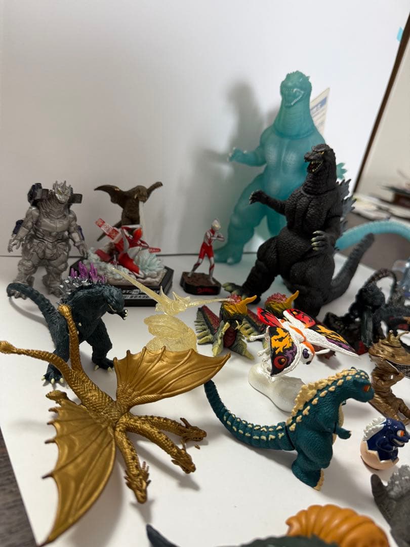特撮 フィギュア ゴジラ、ウルトラマンなどまとめ売り