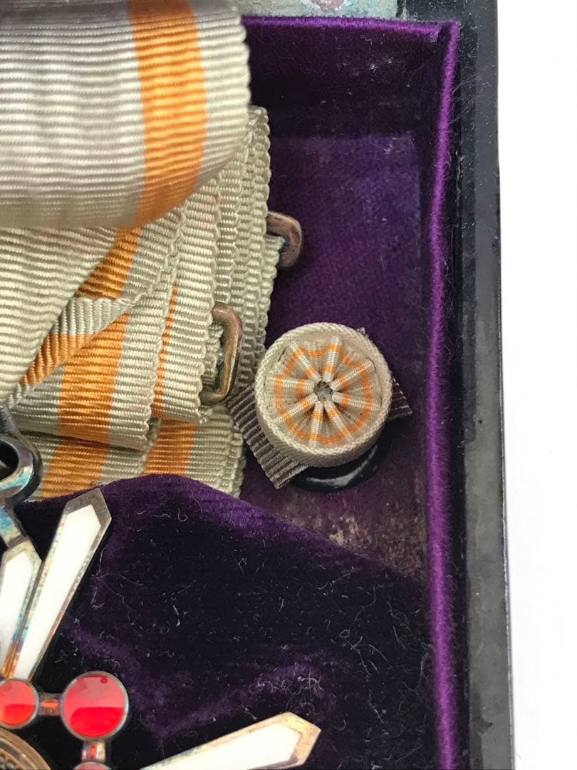 勲三等瑞宝章（箱付） 旧日本軍 I.1235