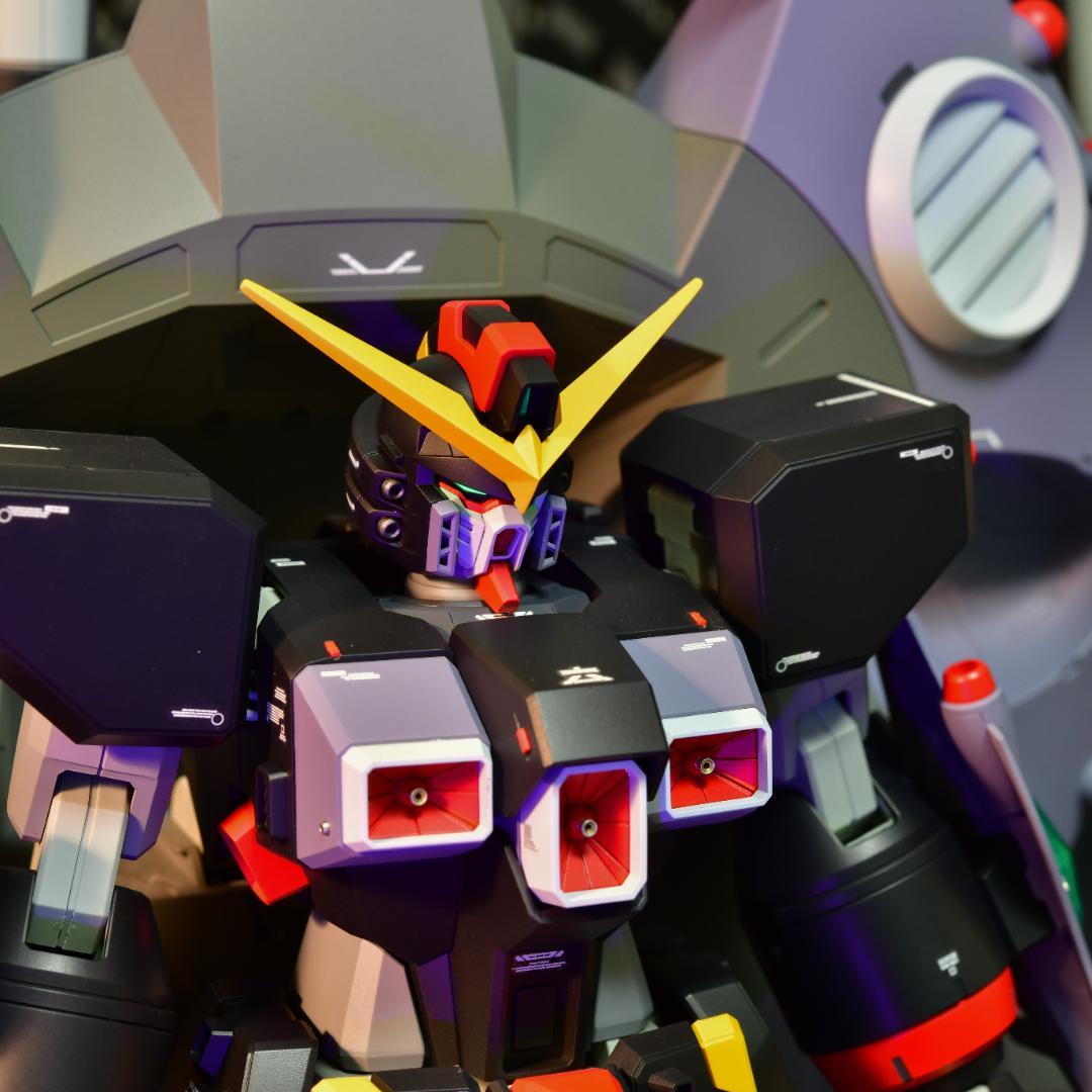 【全塗装完成品】HG デストロイガンダム