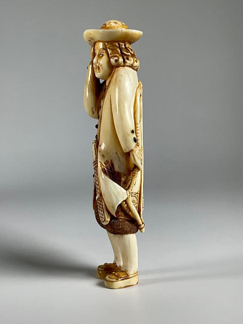 根付　提げ物　阿蘭陀人　オランダ人　在銘