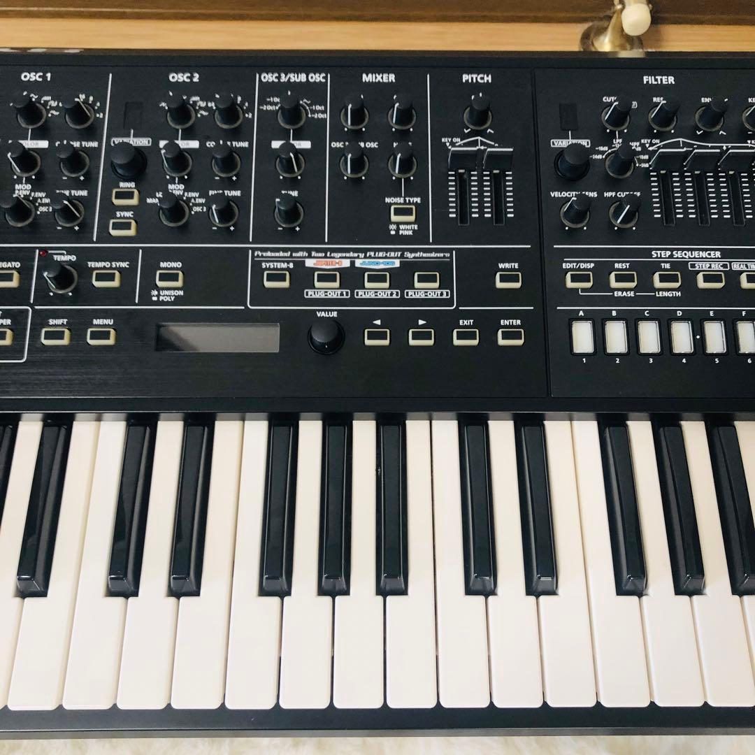 【美品】Roland SYSTEM-8 PLUG-OUT シンセサイザー