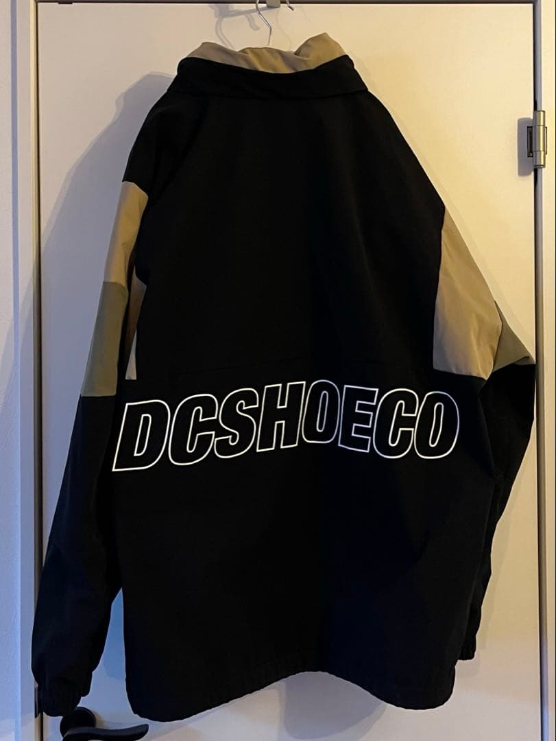 DC SHOE CO. 黒/ベージュ　スノーボード　フード　上下　セットアップ