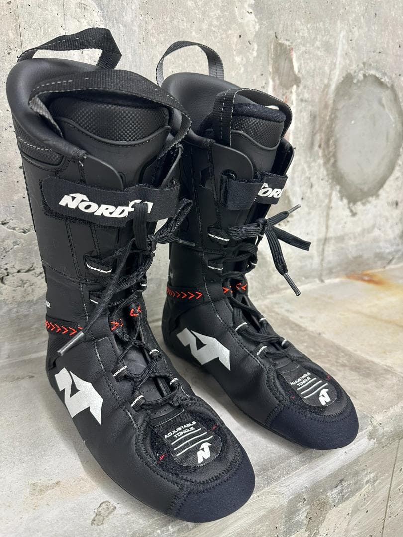 新品未使用 NORDICA Dobermann 5RD スキーブーツ 24/25