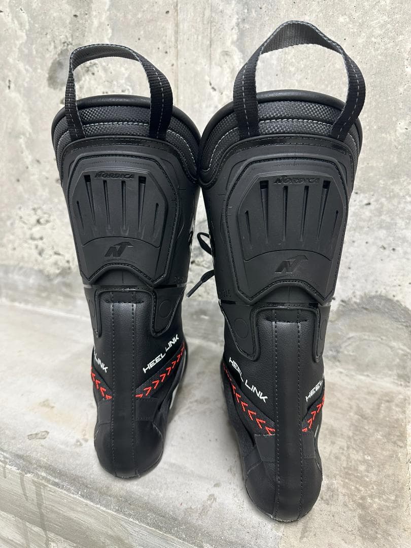 新品未使用 NORDICA Dobermann 5RD スキーブーツ 24/25