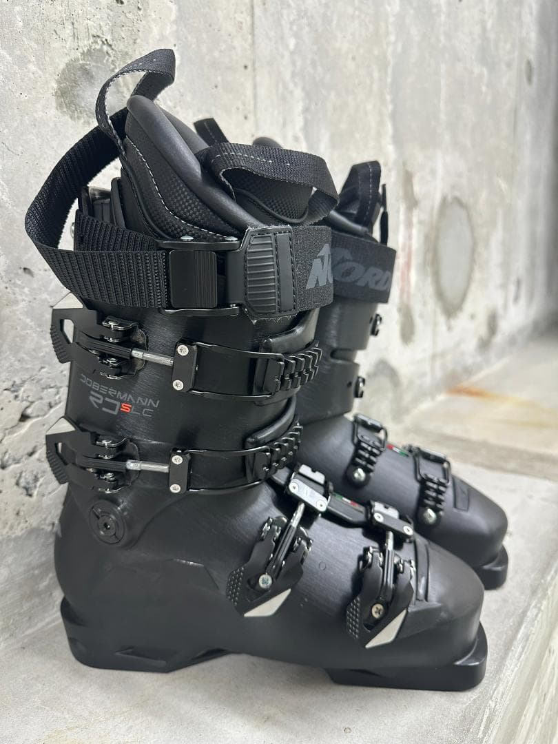 新品未使用 NORDICA Dobermann 5RD スキーブーツ 24/25