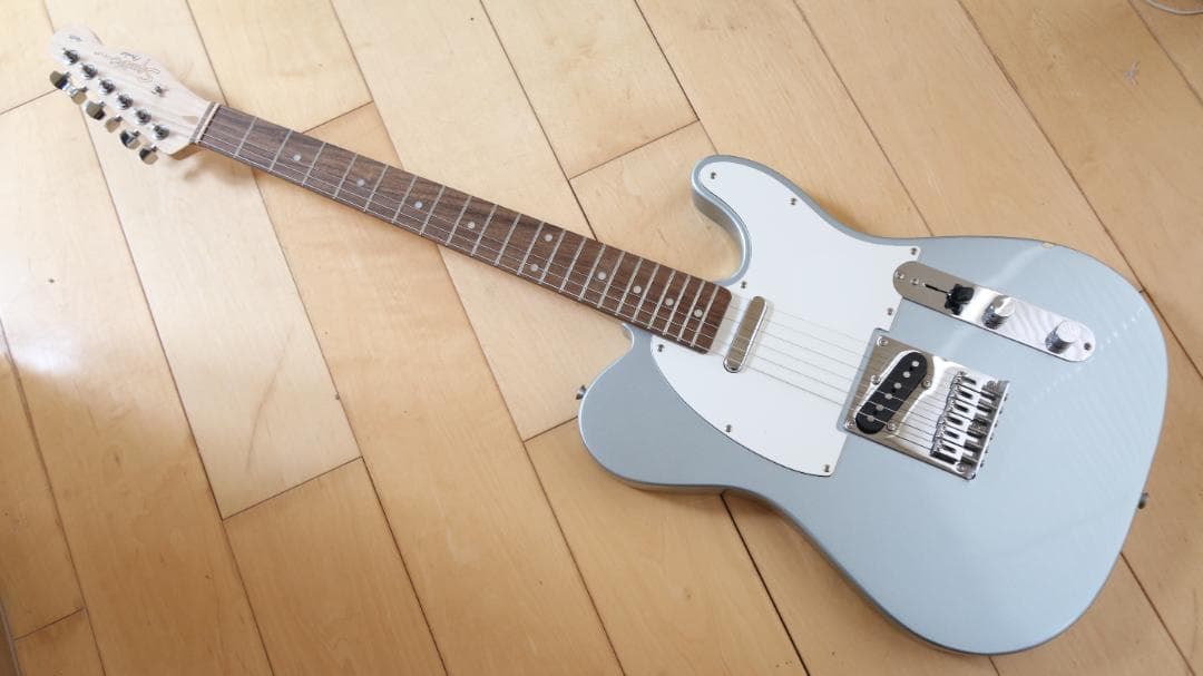 Squier by fender Telecaster　Ice Blue