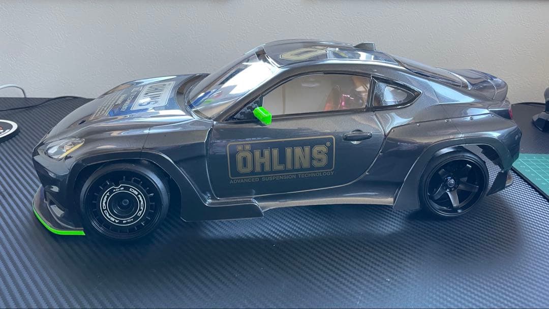 ヨコモGR86 ボディLED電飾付き