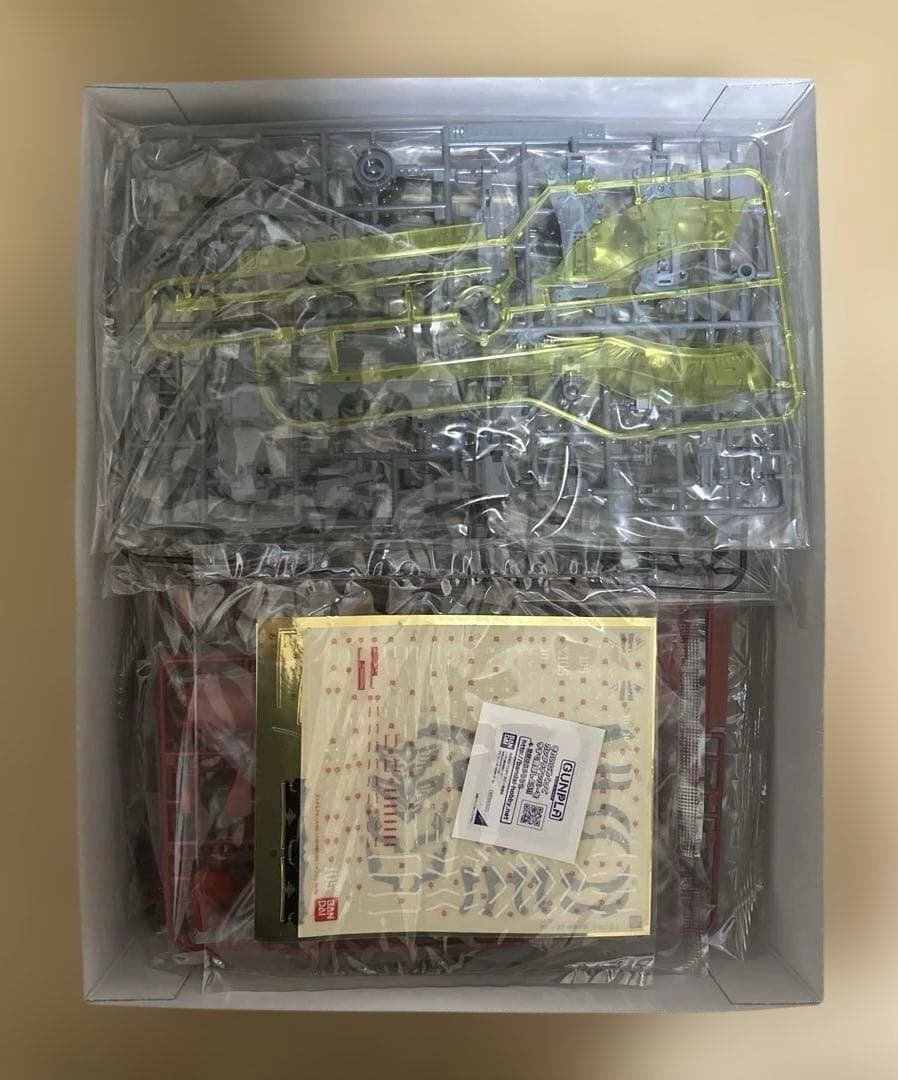 バンダイ MGシリーズMG MSN-06S シナンジュ