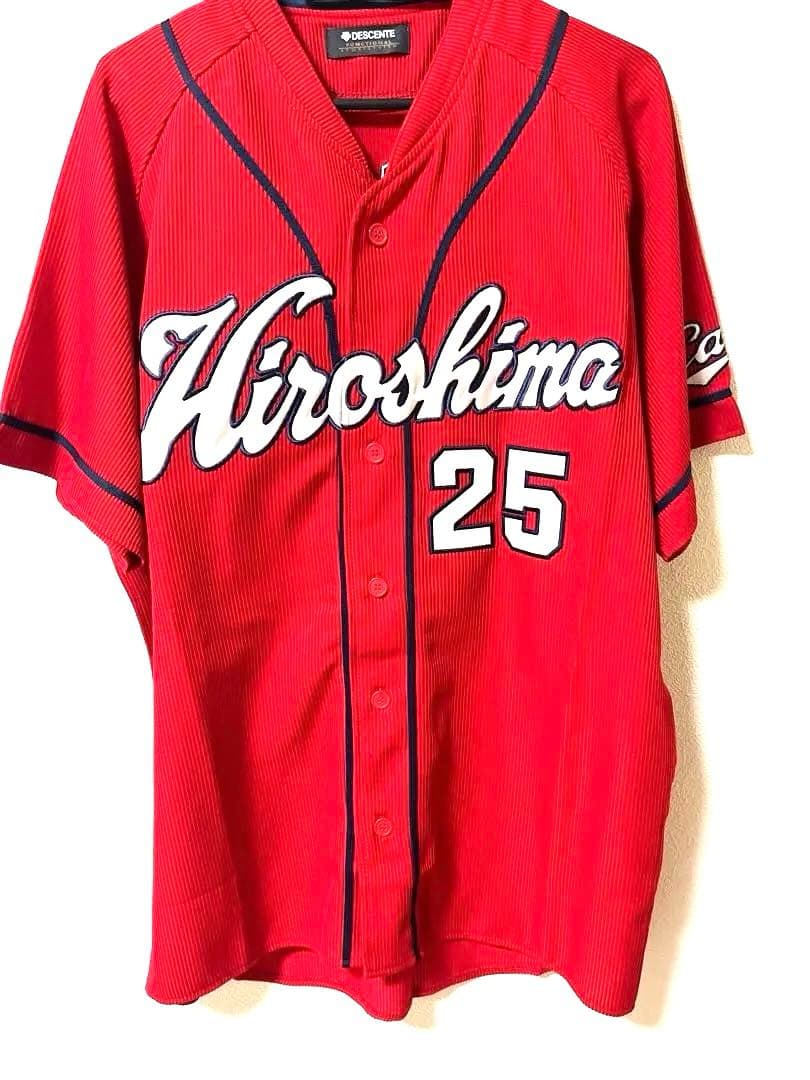 広島東洋カープ　新井貴浩　直筆サイン入りユニフォーム　Lサイズ