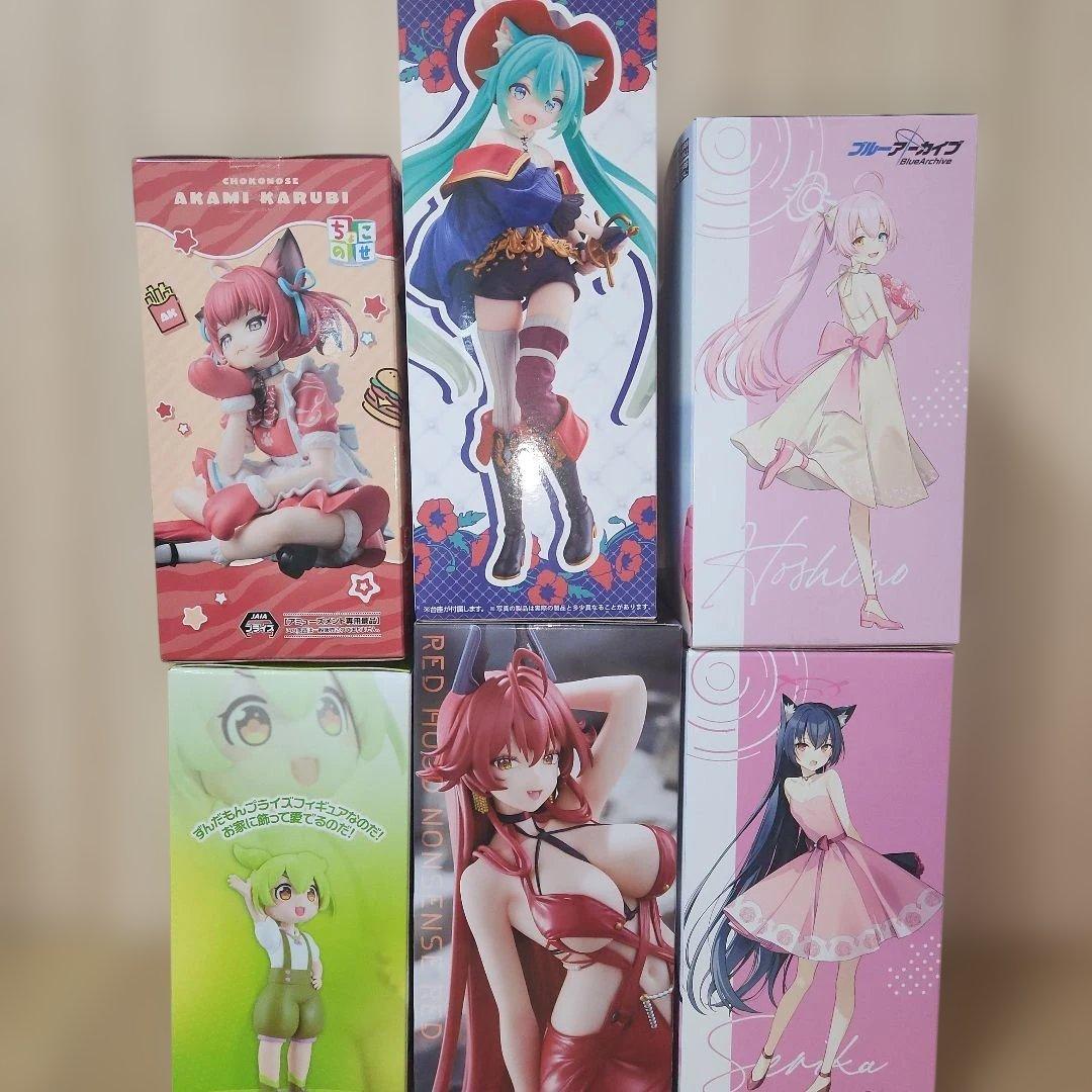 ブルアカ　初音ミク　YouTuber　NIKKE　#白るまんどのフィギュア