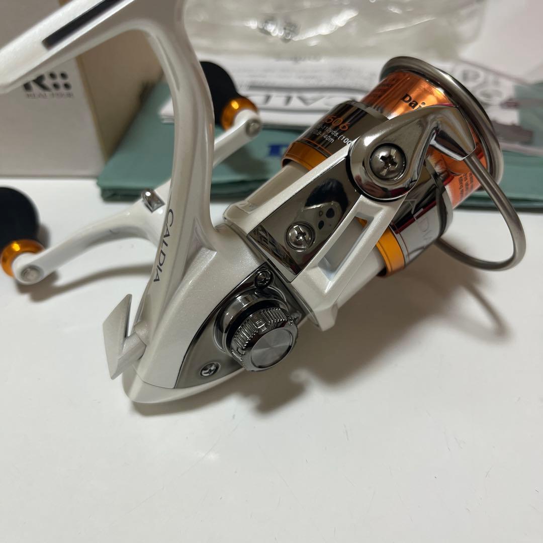 未使用品　DAIWA 09カルディア2506W ダブルハンドル ダイワ