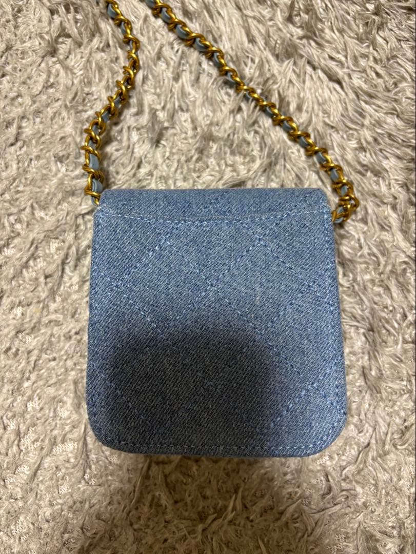 CHANEL デニムミニバッグ ゴールドロゴ　ノベルティ