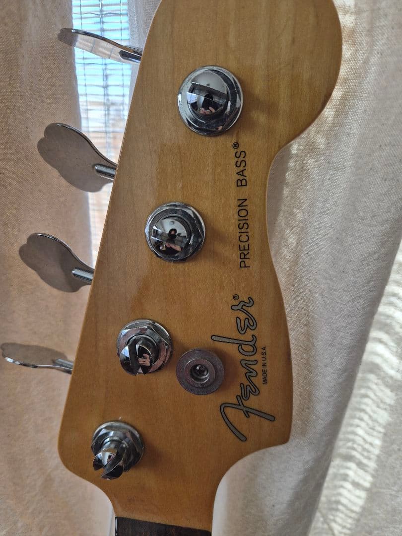 Fender USA Precision Bass ケース付き