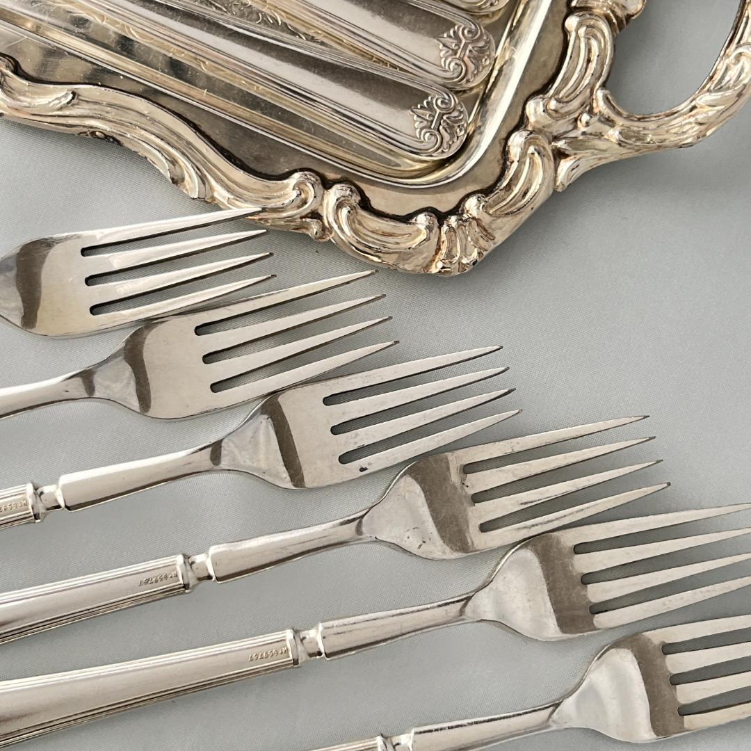 【Walker & Hall】カトラリーセットナイフ / フォーク