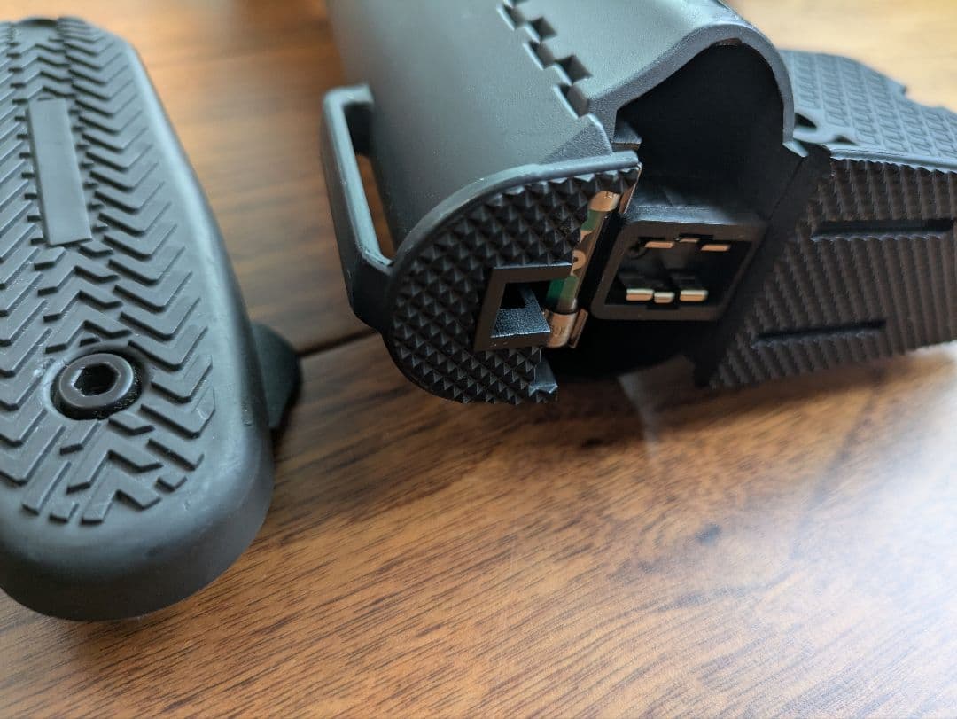 東京マルイ　次世代電動ガン　CQB-R　ブラックモデル