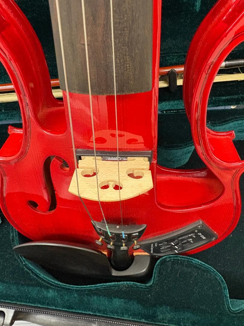 ハルシュタット　エレキヴァイオリン