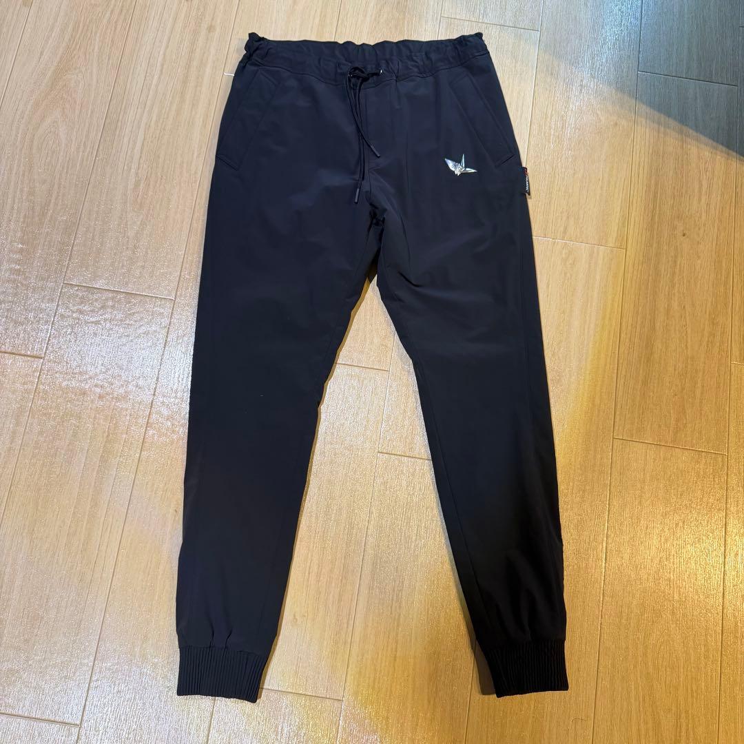 【新品】ウノピュ メンズ　Ⅳ 4 ゴルフ　セットアップ　ブラック　トップス