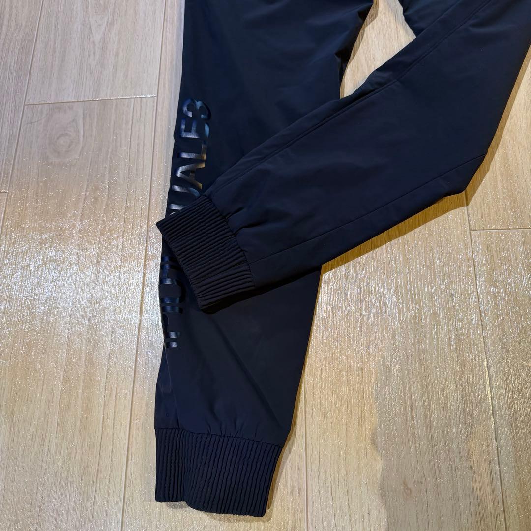 【新品】ウノピュ メンズ　Ⅳ 4 ゴルフ　セットアップ　ブラック　トップス