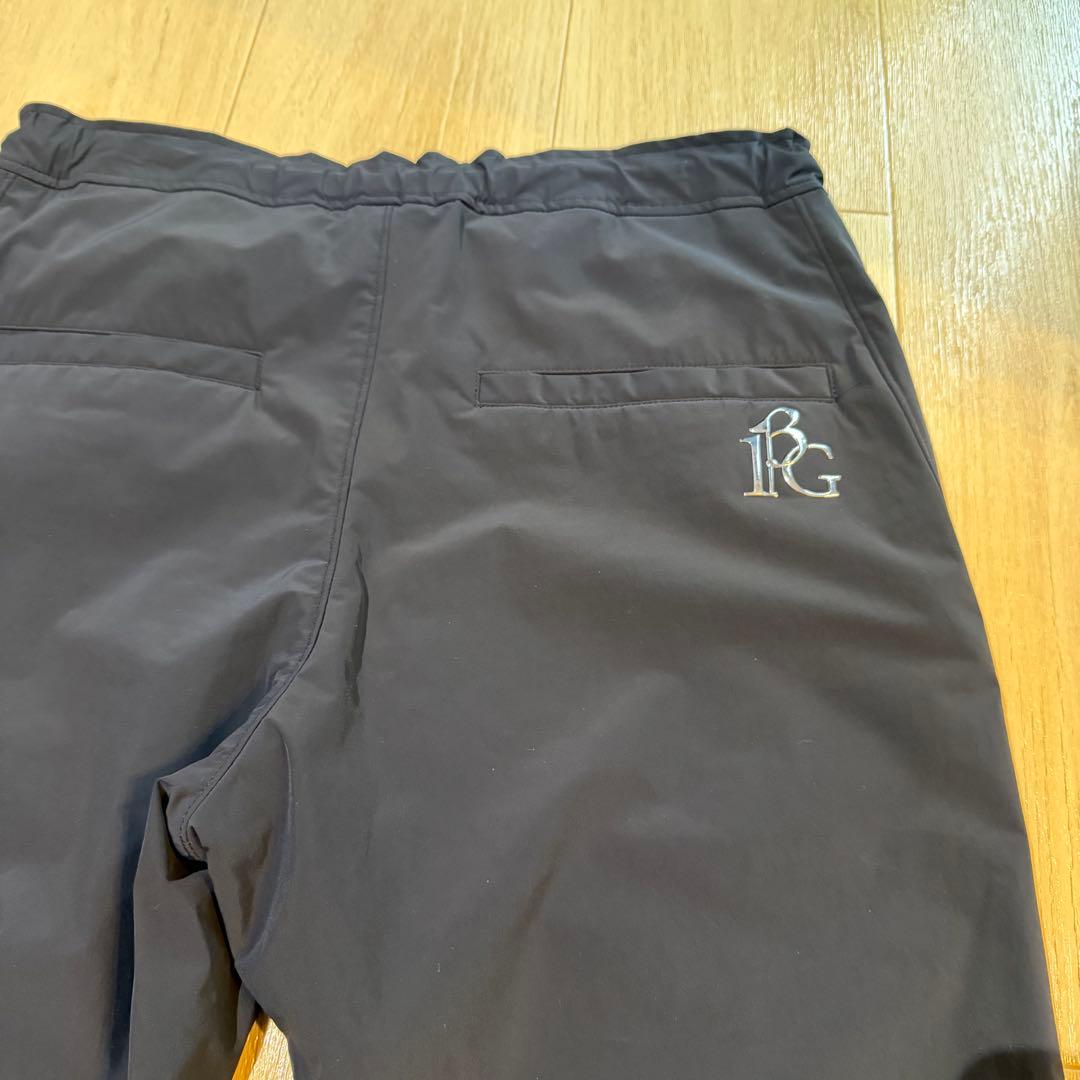 【新品】ウノピュ メンズ　Ⅳ 4 ゴルフ　セットアップ　ブラック　トップス