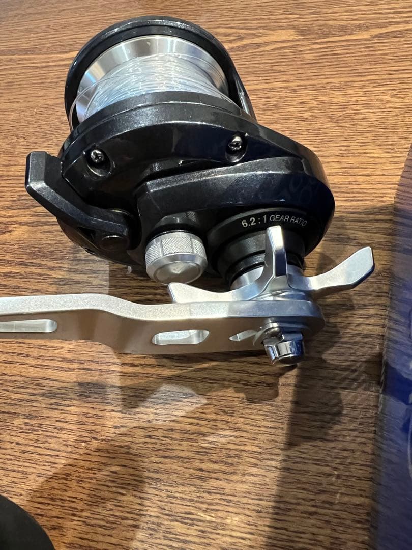 SHIMANO TORIUM 2000HG ベイトリール