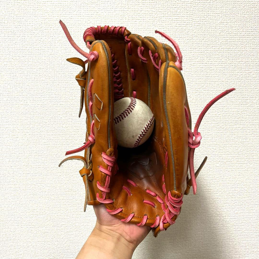 609 アンダーアーマー 金子千尋モデル 型抜群 即戦力 硬式 投手用グローブ