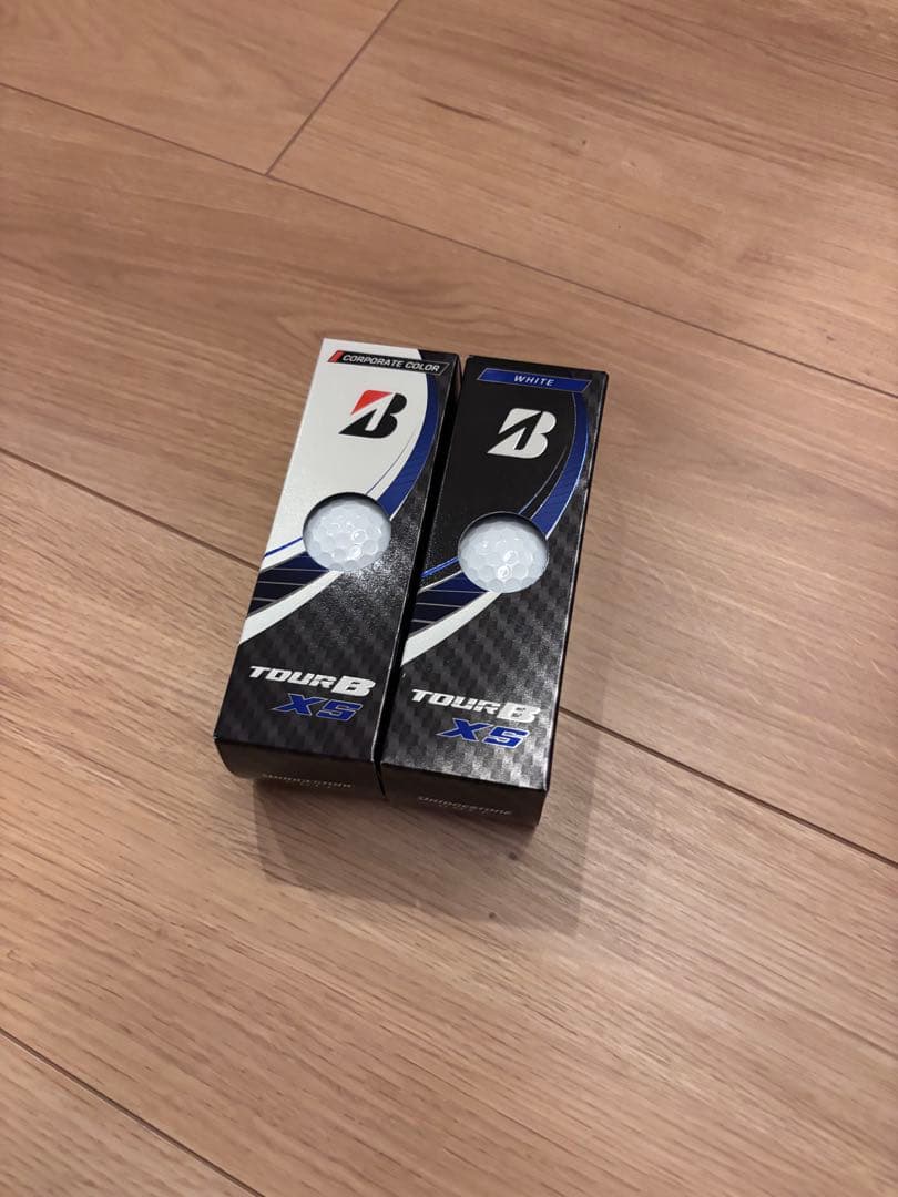 ゴルウェア上下M シューズ、ソックス23.5, ボール、新品未使用