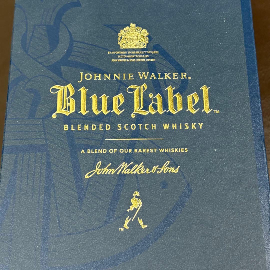 【未開封】ジョニーウォーカー ブルーラベル 750ml 箱付き