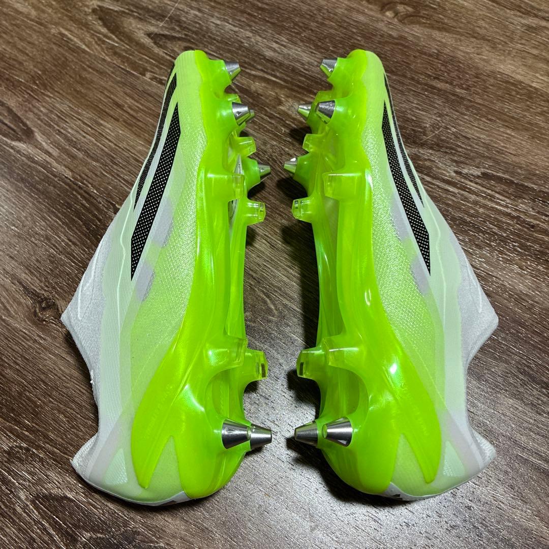 adidas クレイジーファースト+ レースレス