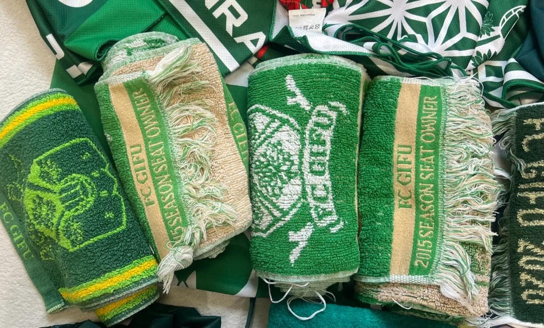 【まとめ売り】FC岐阜 応援 ユニフォーム タオル キャップ メガホン他