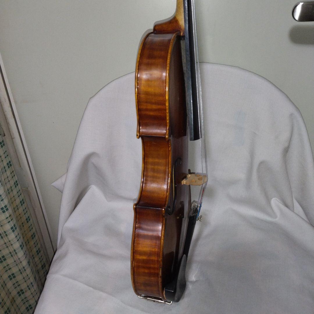 ♥大幅値下げしました♥スズキバイオリン4/4. NO.8 ♥弓、ケース、松脂付き