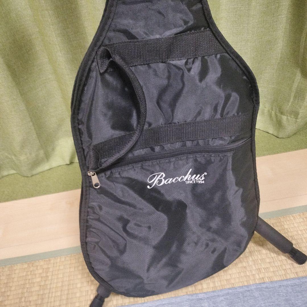 Bacchus Universe Series BST-2 ホワイトエレキギター