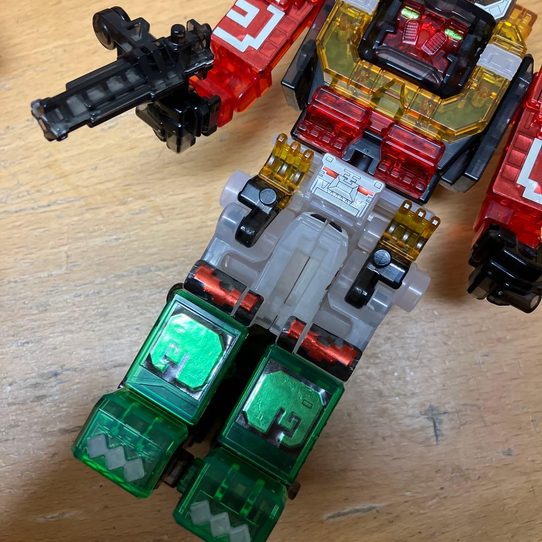 ミニプラ　動物戦隊　ジュウオウジャー　クリア　ワイルドトウサイドデカキング　食玩