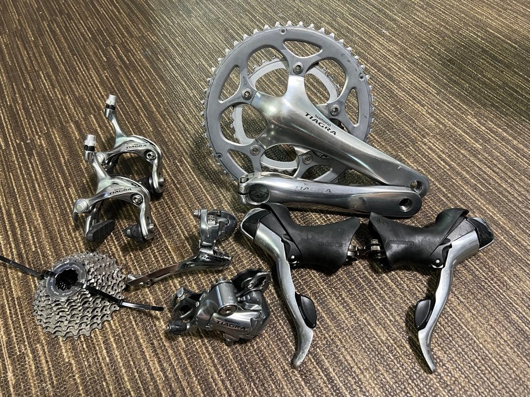 Shimano Tiagra コンポーネントセット