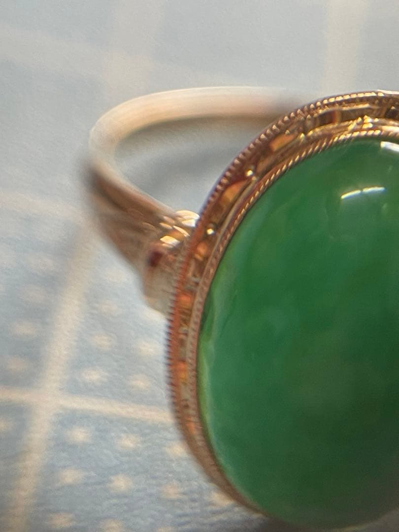 古いリング【m ヴィンテージ　アンティーク　レトロ　K18 翡翠？　ヒスイ？】