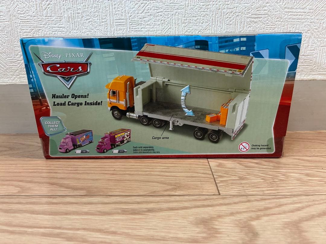 早い者勝ち‼︎Disney Pixar Cars Hauler ミニカー