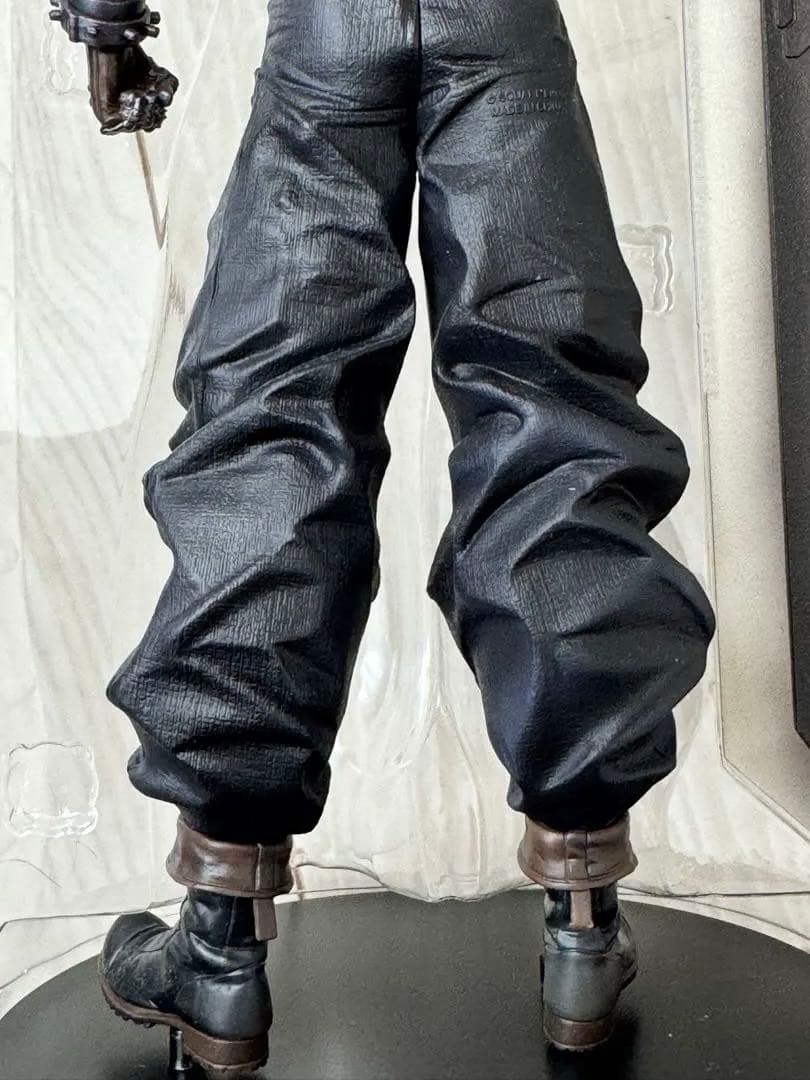 クラウド フィギュア スタティックアーツ ファイナルファンタジー FF7