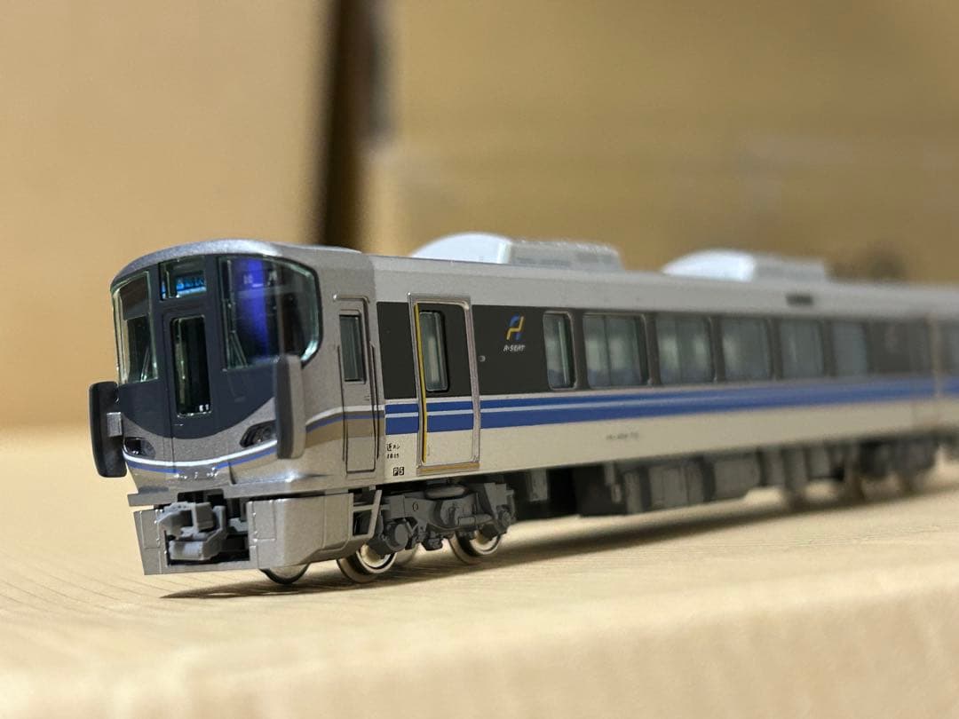 KATO 225系100・700番台Ａシート4両セット