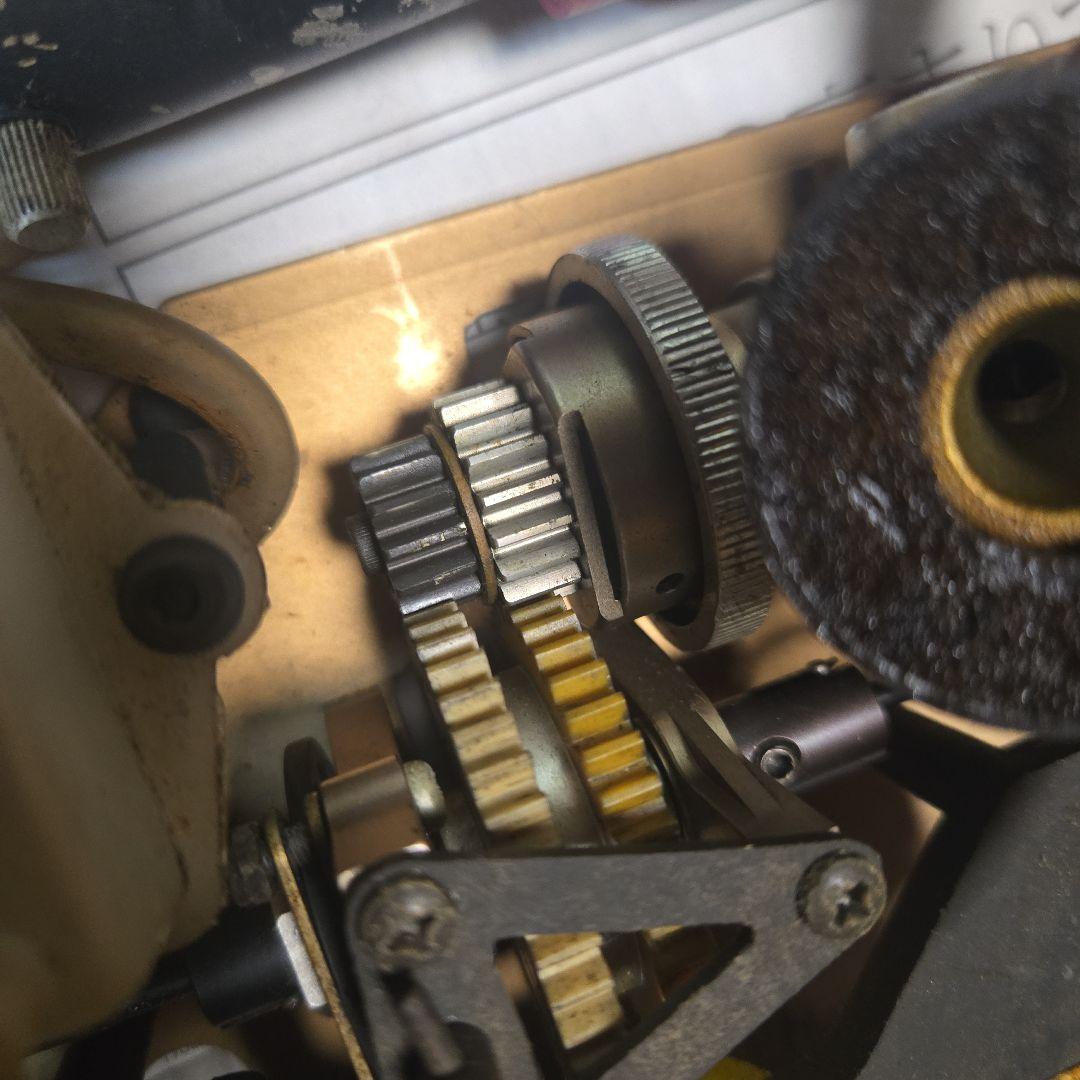 ジャンク長期保管　エンジン不動　ムゲンプライム１０/１　エンジンカーシャーシ