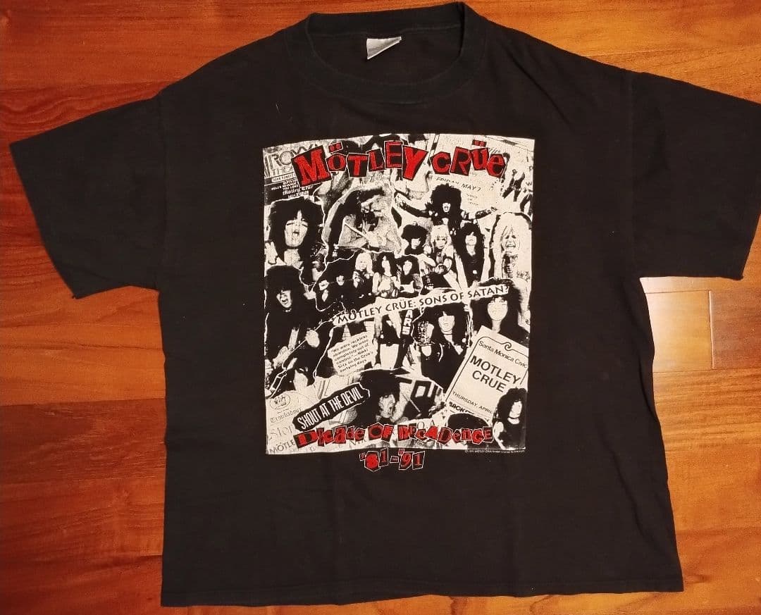 【値下不可】モトリークルー デケイド・オブ・デカダンス ツアーT XL