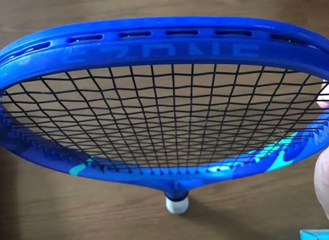 YONEX EZONE 100 テニスラケット ブルー