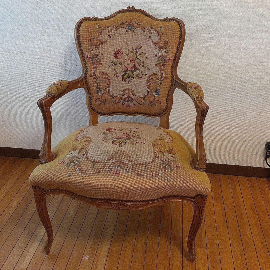 お値下げしました　フランス　アンティークプチポワンチェア