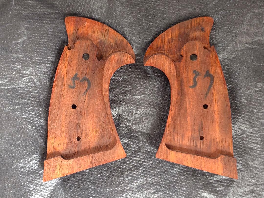 CAW タナカ　S&W M29用　コークボトルグリップ　Nフレーム