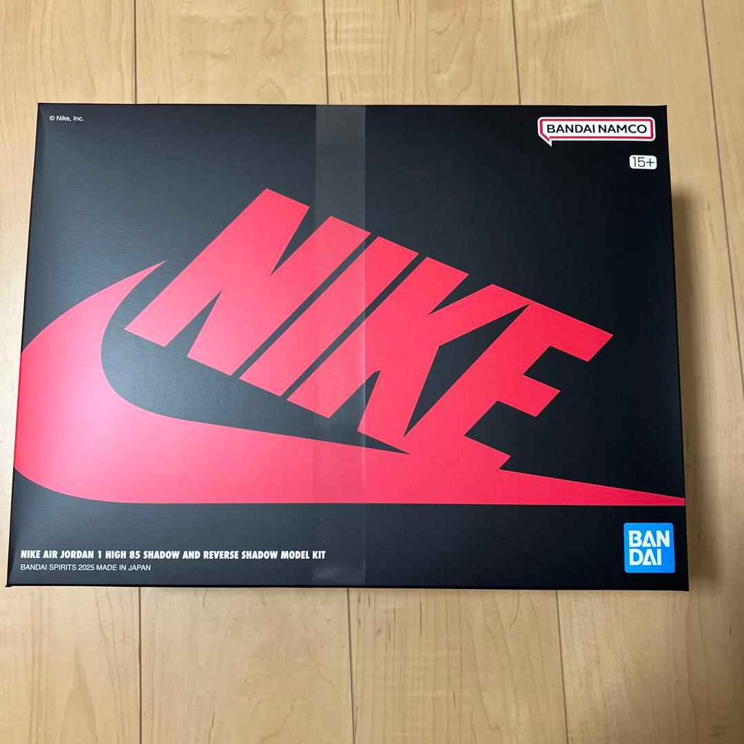 NIKE AIR JORDAN 1 HIGH 85 SHADOW フィギュア