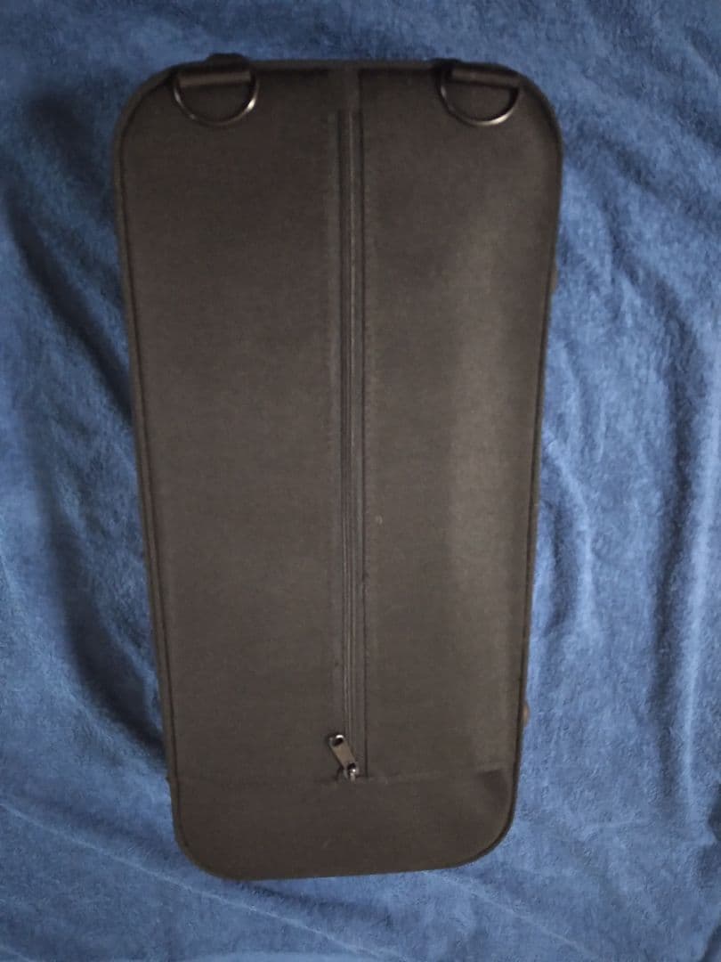 トランペット BACH　ケース・マウスピース・教本付き